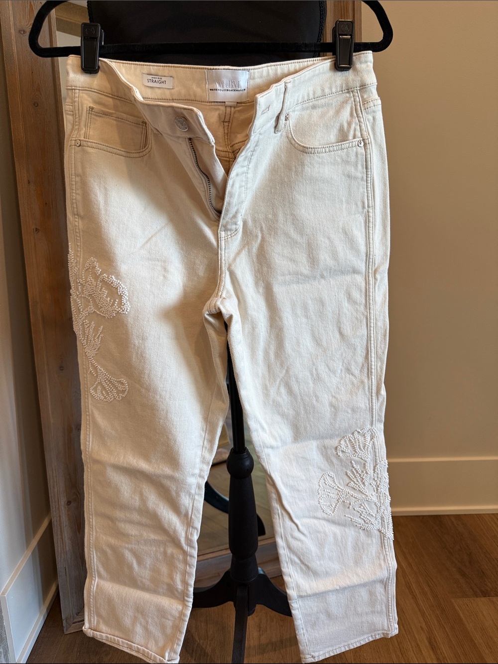 Off White Straight Jeans with Floral Embroidery